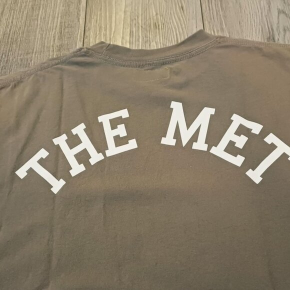 🧥The Met x PacSun T-Shirt (Limited Edition) - Picture 10 of 10